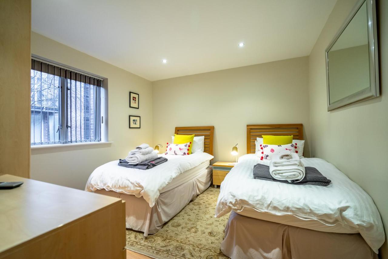 15 Stonegate Court Apartemen *